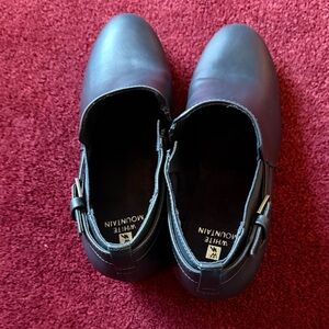 White Mountain Men's Dark Brown Oxfords